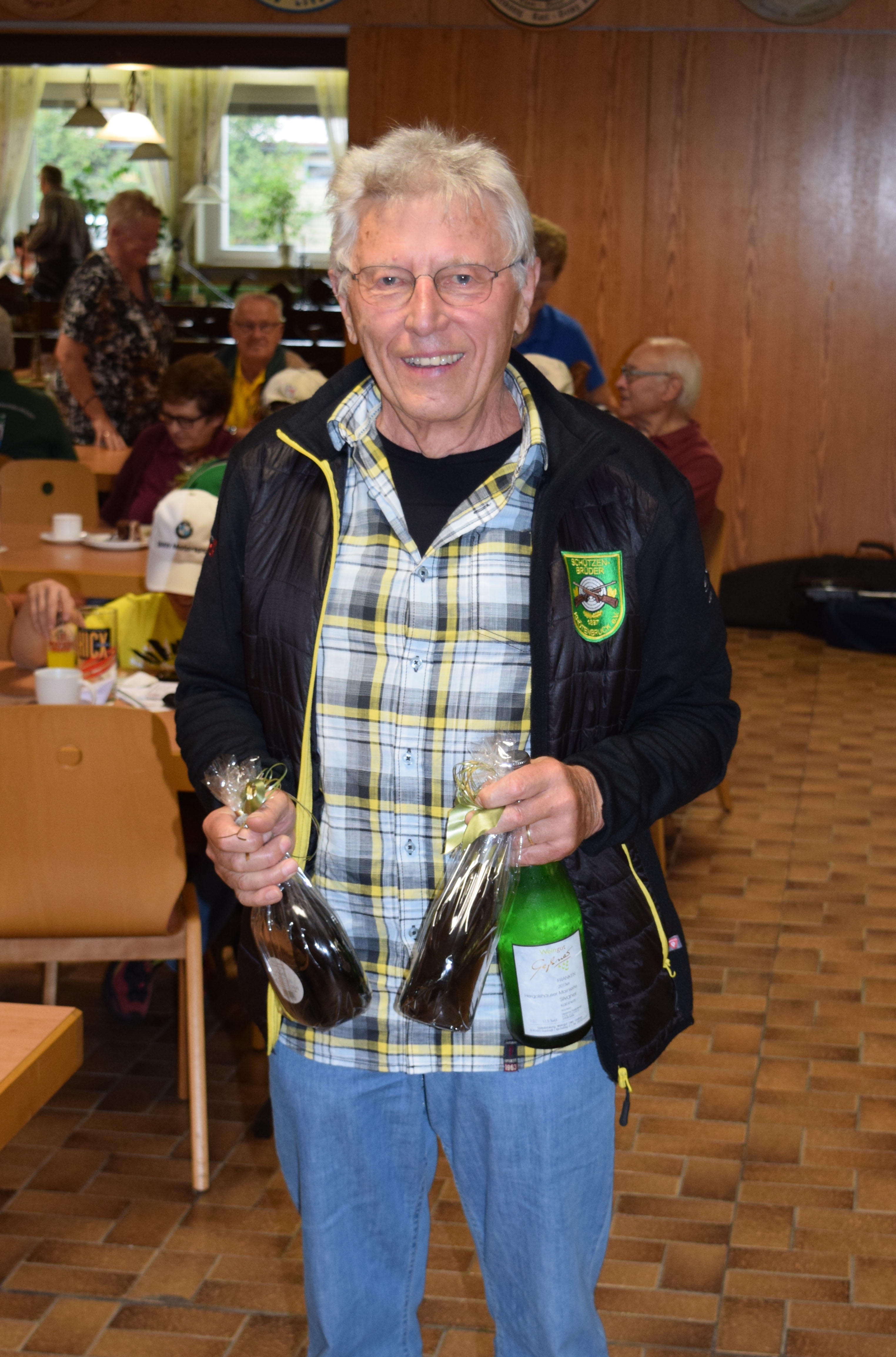 Heinz Roßbach sichtlich zufrieden mit seinem Ergebnis