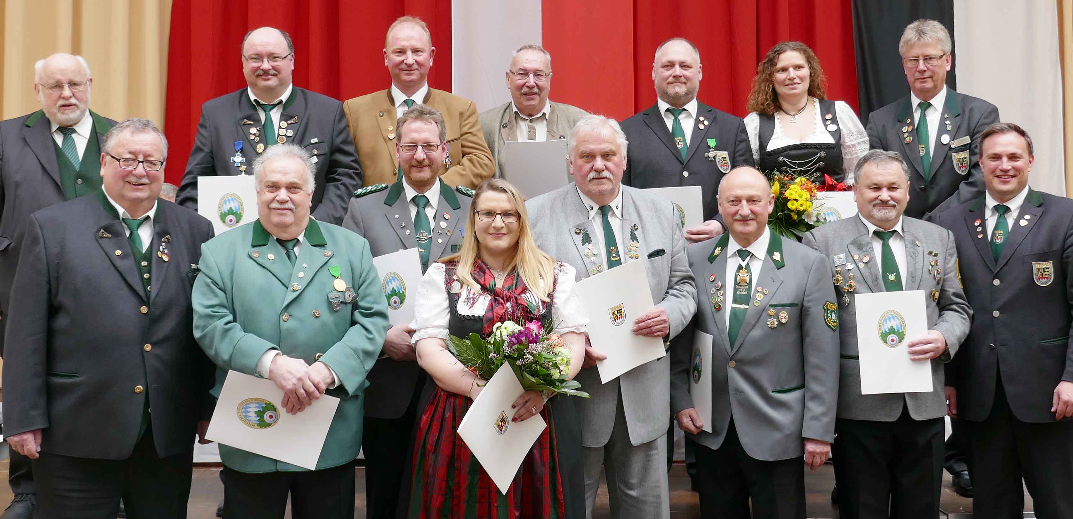 Verbandsehrungen für besonderes Engagement um das oberfränkische Schützenwesen