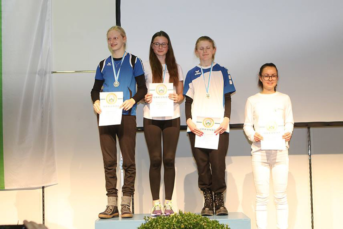 Judith Römer erfolgreich auf Platz 1 bei den Bayerischen Meisterschaften Bogen Halle