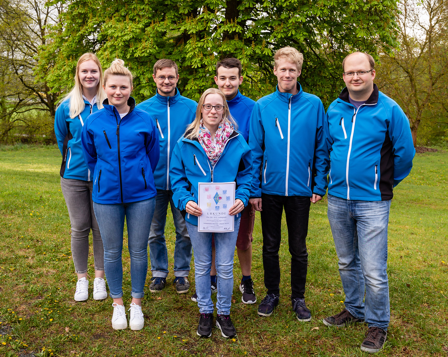 Das erfolgreiche Ludwigsstädter Luftgewehrteam (v.l.n.r.): Linda Koch, Annika Welsch, Steve Hofmann, Lina-Marie Harnisch, Ersatzschütze Janik Löffler, Florian Martin und Mannschaftsführer Christoph Methfessel.