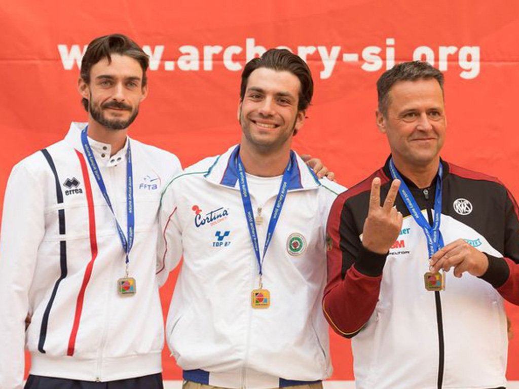 Blankbogenschütze Michael Meyer holte nicht nur Gold im Team, sondern auch noch Bronze im Einzel