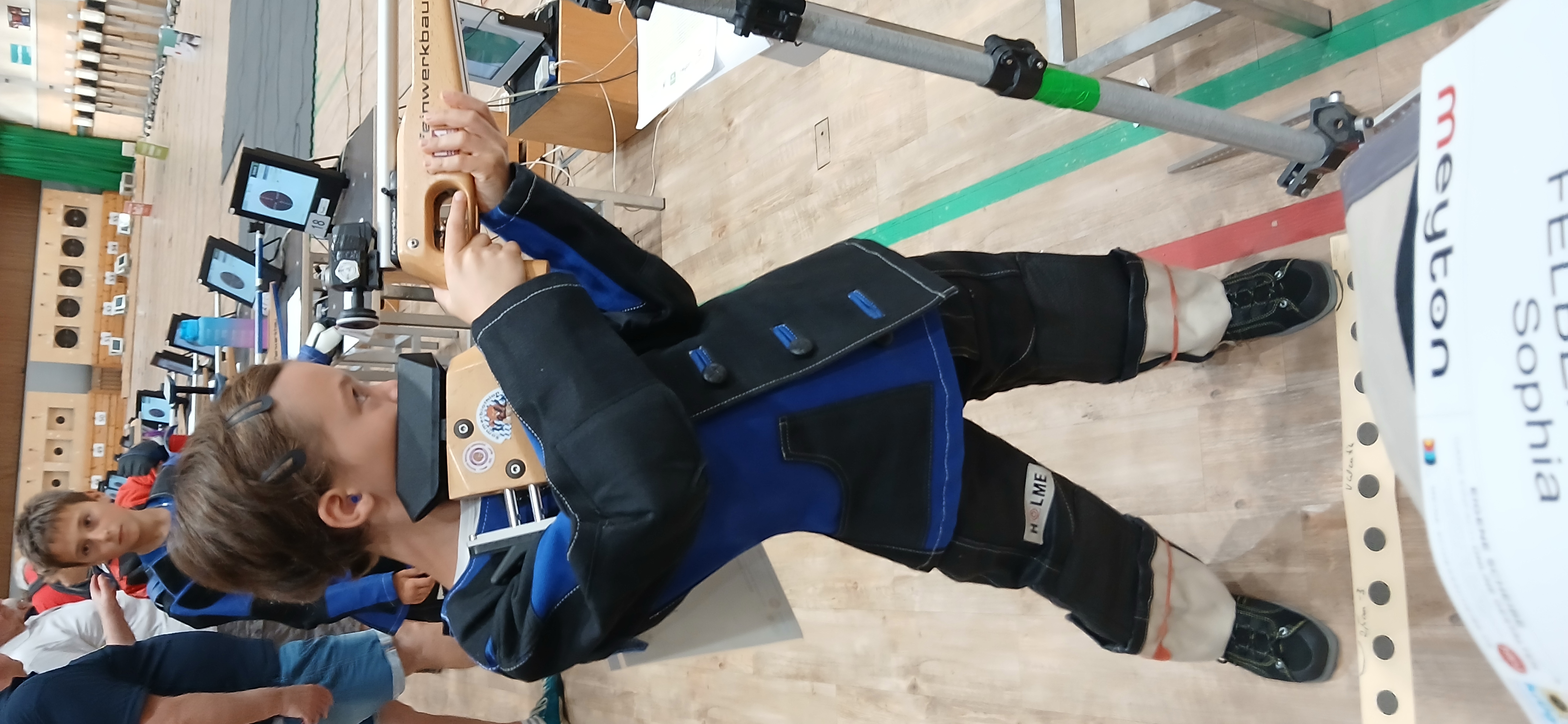 DM Lichtschießen 2025 in Frankfurt | Quelle: Schützenbezirk Oberfranken, Barbara Florschütz DM Lichtschießen 2025 in Frankfurt