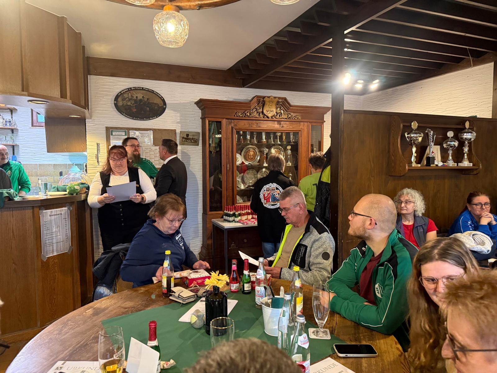 Impressionen vom diesjährigen Bezirks-Damenmatch